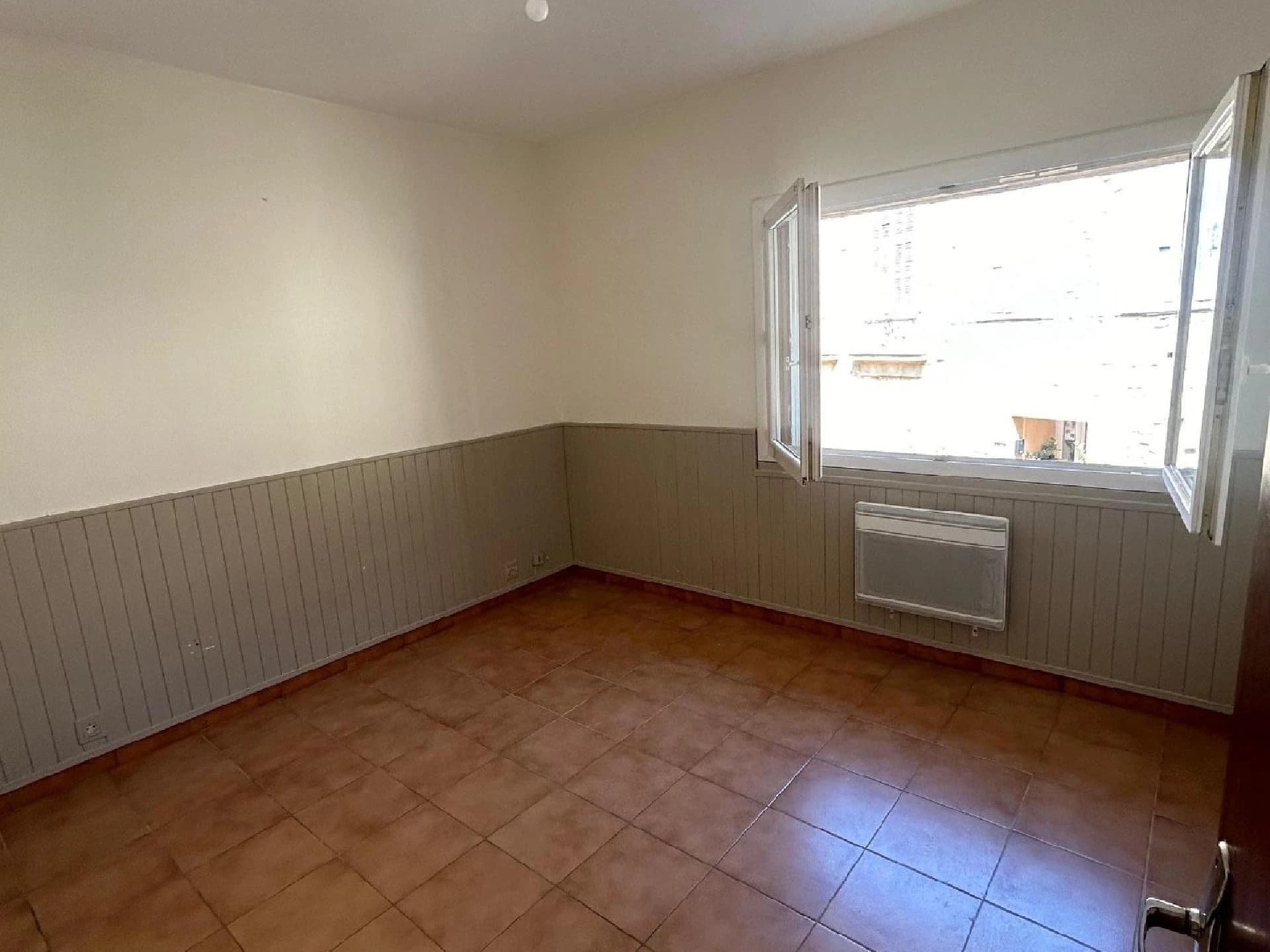723244 photo